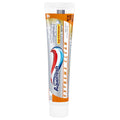 Aquafresh Extreme Clean Fluoride Toothpaste, Whitening, Mint Blast, 158.7 g (5.6 oz)