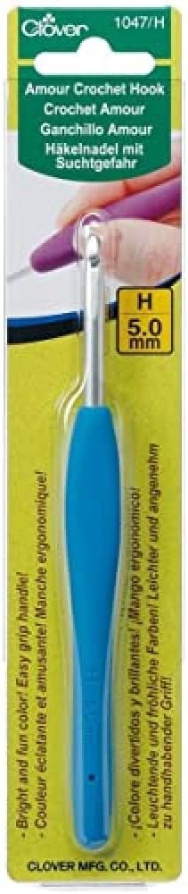 Clover Amour Crochet Hook 1047/H - Size H, 5.0 mm, Deep Blue