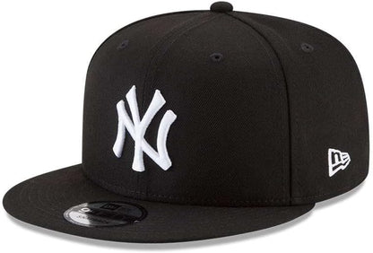 New Era New York Yankees 9FIFTY Snapback Cap, Black and White