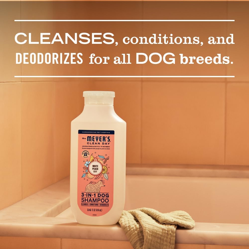 Mrs. Meyer's Clean Day 3-in-1 Dog Shampoo, White Peach, 14 oz - view 4