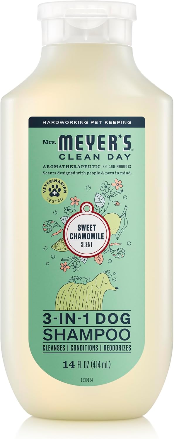 Mrs. Meyer's Clean Day 3-in-1 Dog Shampoo, Sweet Chamomile, 14 oz — product view