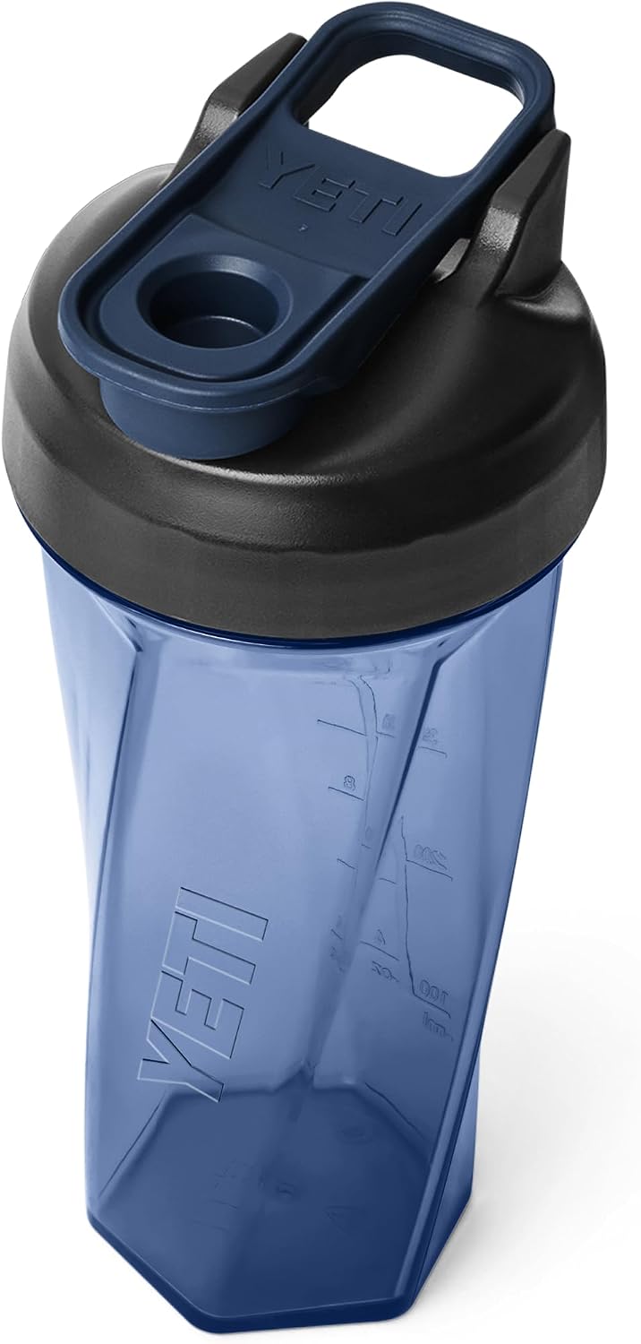 YETI Yonder 27 oz (737 ml) Leakproof Shaker Bottle in Navy