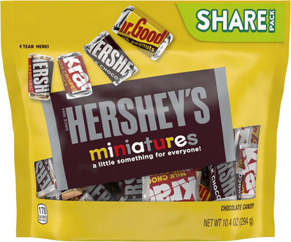 Hershey's Miniatures Assorted Chocolate Candy Share Pack, 294 g (10.4 oz) - view 3