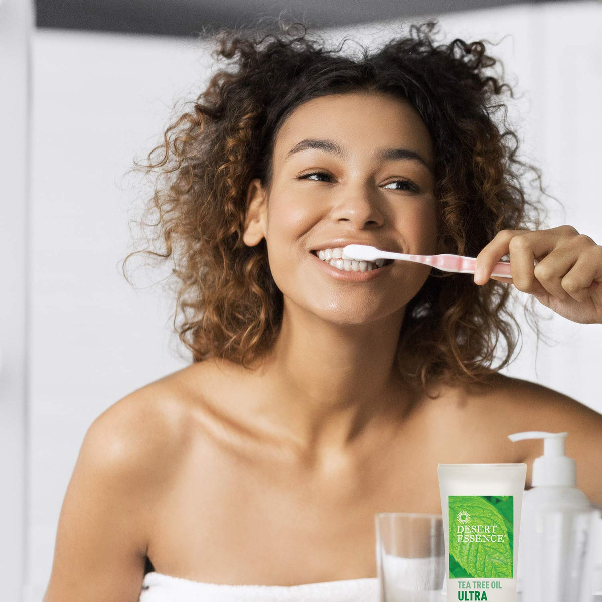 Desert Essence Ultra Care Mega Mint Toothpaste, 6.25 oz - view 4