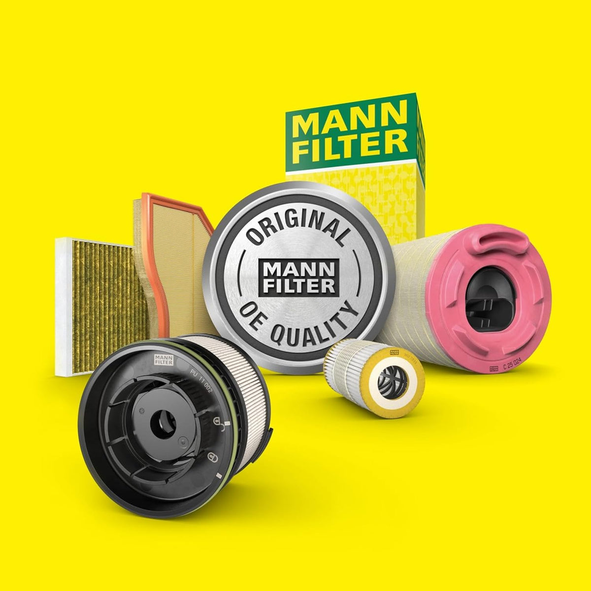 Mann Filter HU 7025 z Cartridge Oil Filter for Selected Mercedes-Benz AMG Models - view 3
