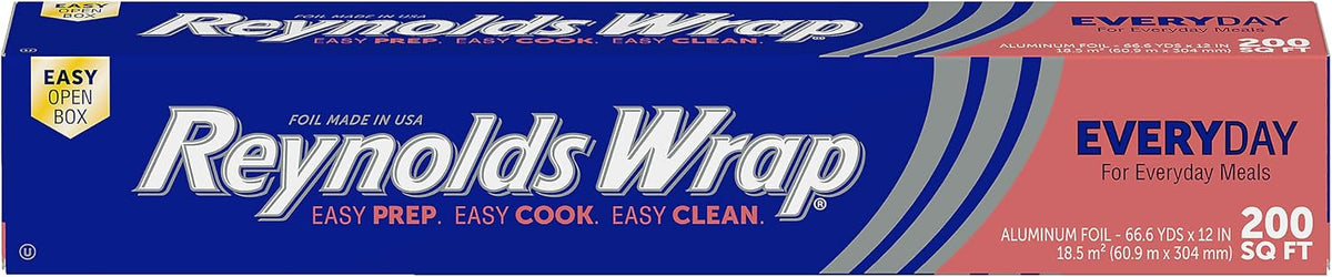 Reynolds Wrap Everyday Strength Aluminium Foil 12 Inch x 200 sq ft Roll — product view