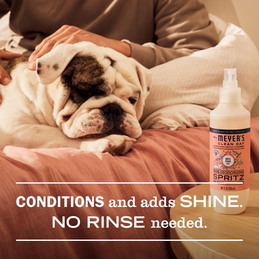 Mrs. Meyer's Clean Day Dog Deodorising Spray, White Peach, 8 oz - view 4