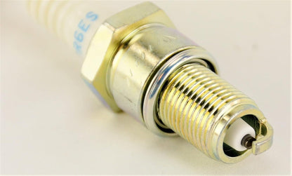 NGK Standard Spark Plug BPR6ES (7131), Set of 4 - view 4