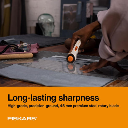 Fiskars 45mm Stick Rotary Cutter for Fabric and Crafts - view 5
