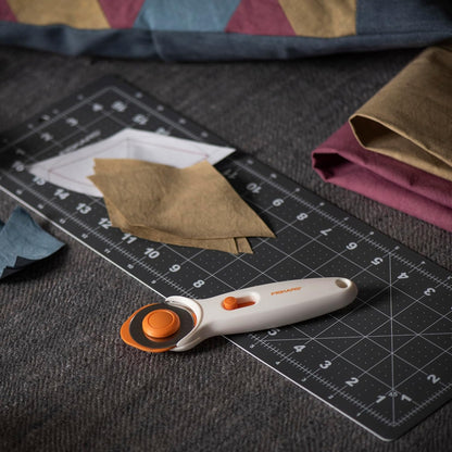Fiskars 45mm Stick Rotary Cutter for Fabric and Crafts - view 2