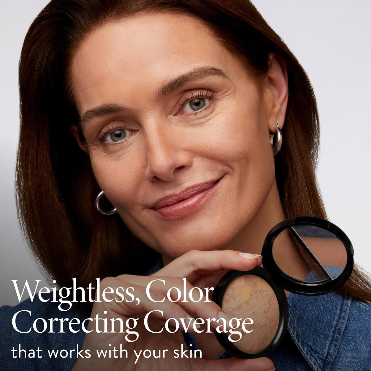 Laura Geller Baked Balance-n-Brighten Powder Foundation, Light - view 5