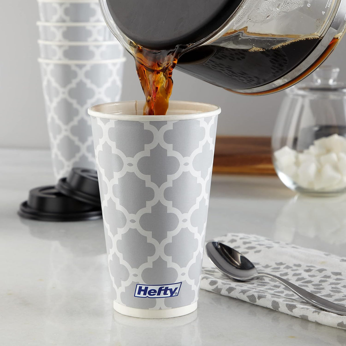 Hefty Insulated Paper Hot Cups with Lids, 16 oz (480 ml), 20 Count - view 5