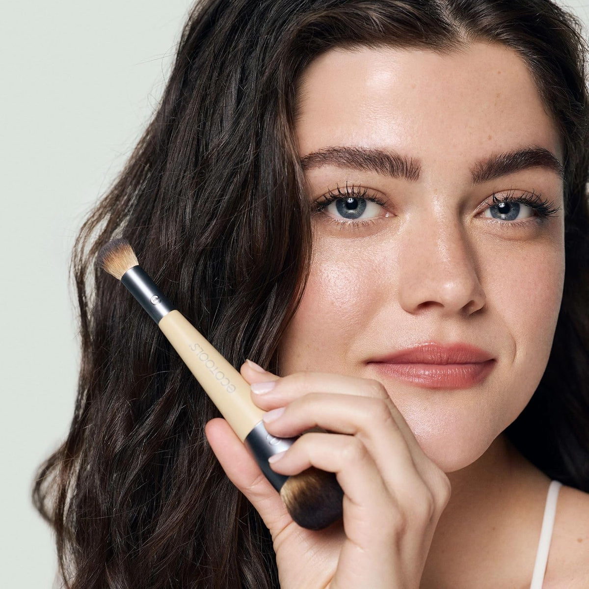 EcoTools Blend + Conceal Dual-Ended Makeup Brush - view 5