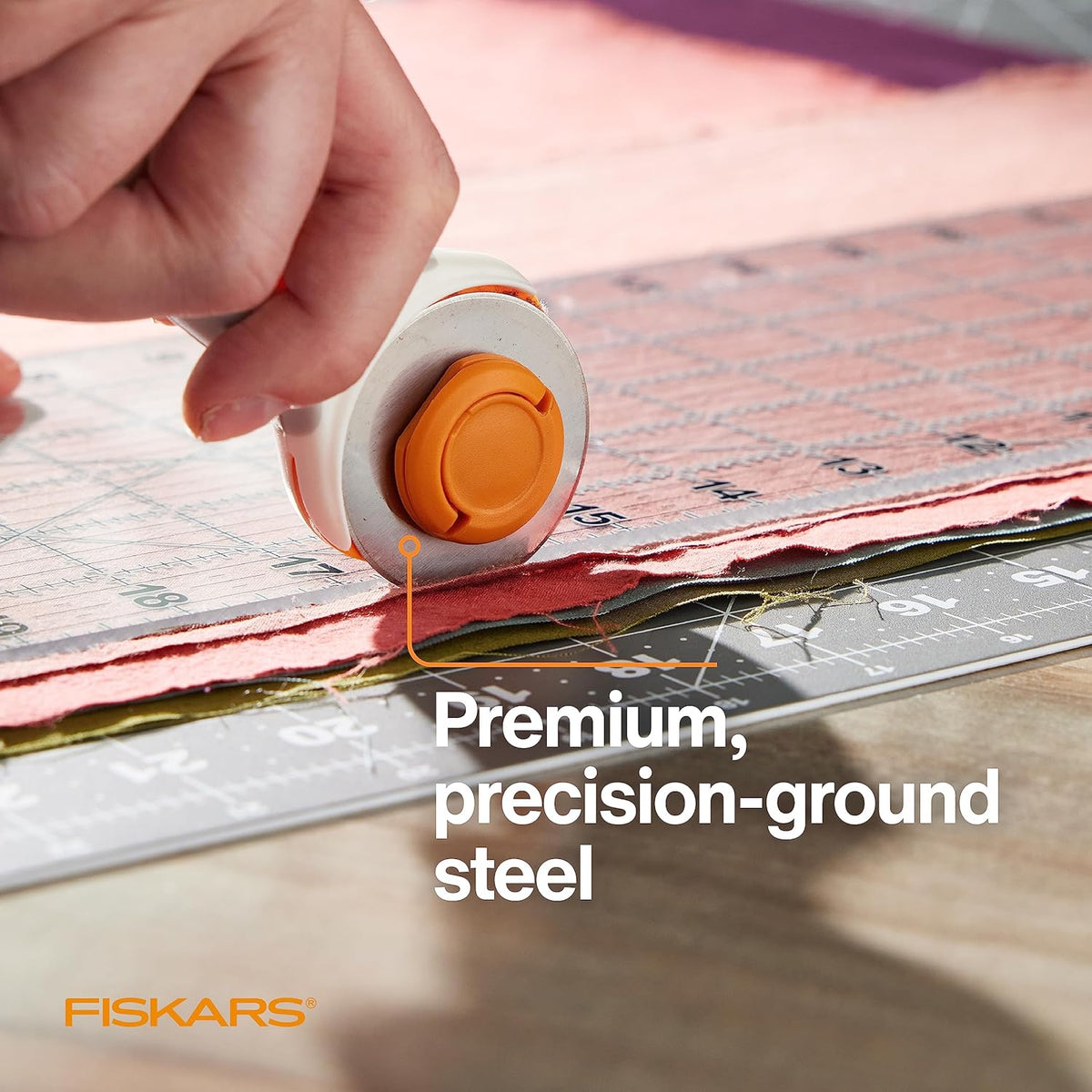 Fiskars 45 mm Titanium Rotary Cutter Replacement Blades, Pack of 2 - view 4